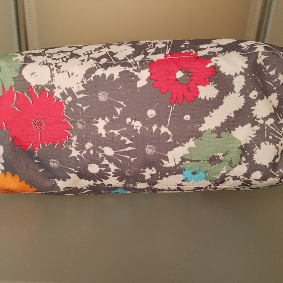 LeSportSac Floral Multi strap bag front pocket - Picture 4 of 9
